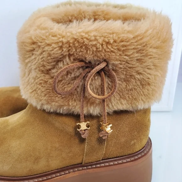 NWT$1,500 CELINE Bulky Brown Suede Triomphe Logo Fur Lined Ankle Boots Sz 36 (6) - Picture 10 of 15